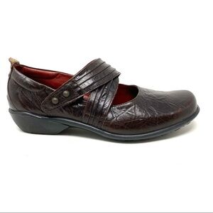 Romika Women's Dark Brown Leather Flats